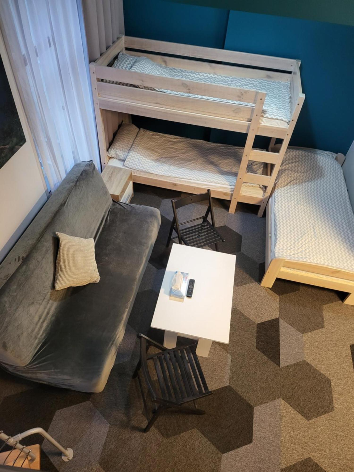 Moon Hostel Познан Екстериор снимка