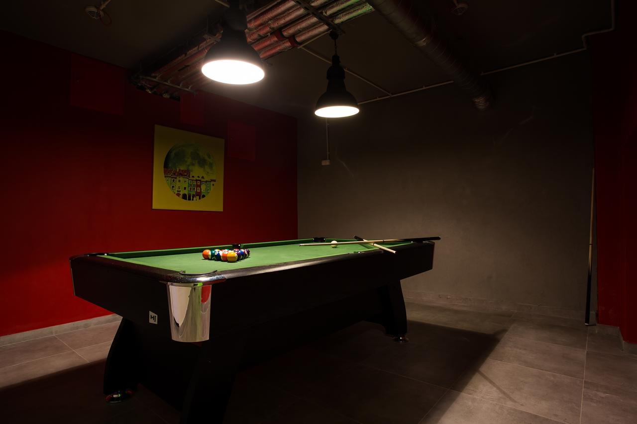 Moon Hostel Познан Екстериор снимка
